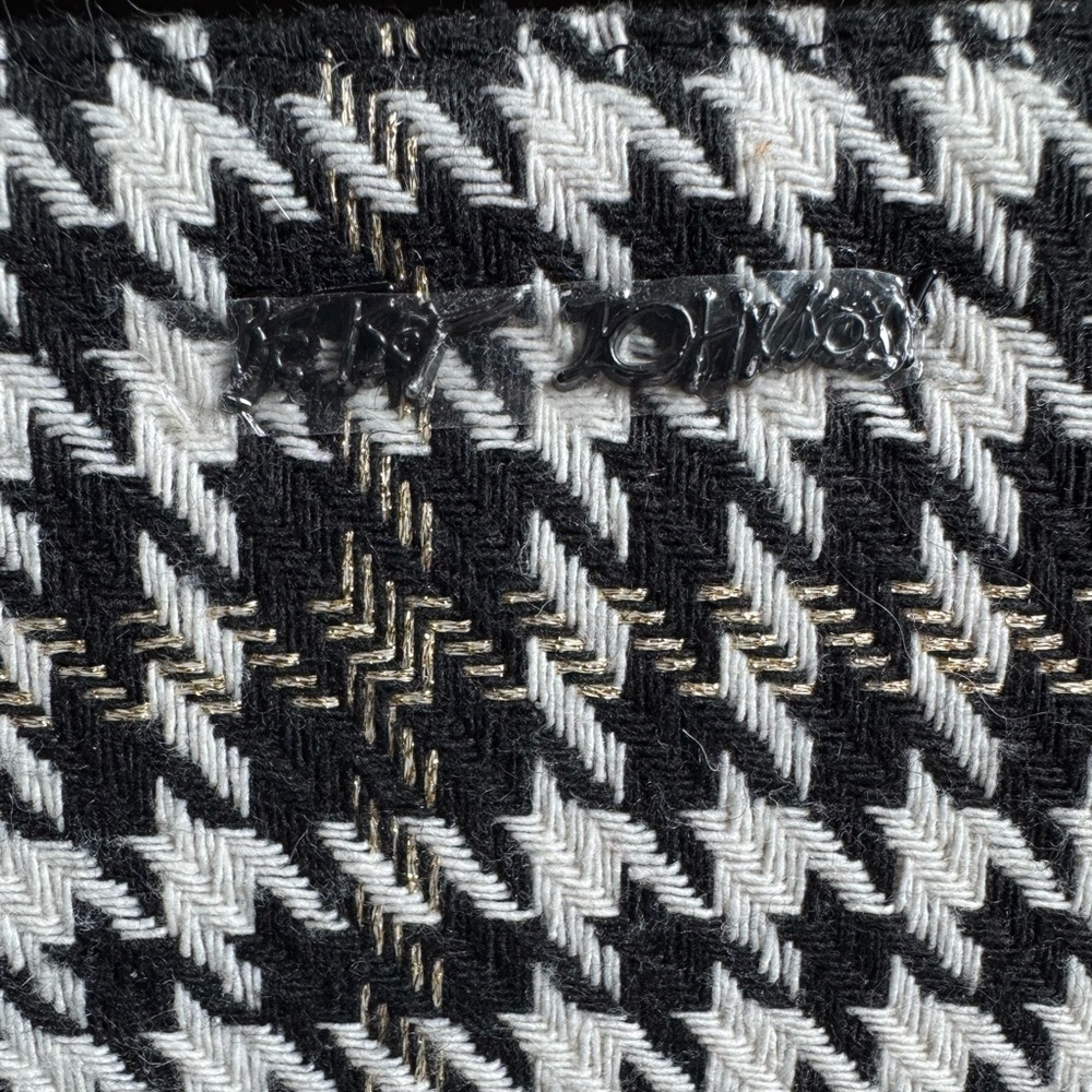 Betsey Johnson Black, White and Gold Tweed Houndstooth Wallet / Wristlet NWOT - Picture 3 of 7